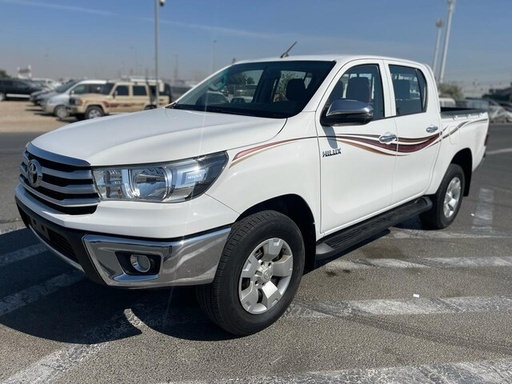 2019 TOYOTA Hilux