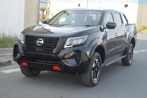 2021 NISSAN Navara