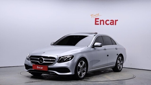 2017 MERCEDES-BENZ E-Class