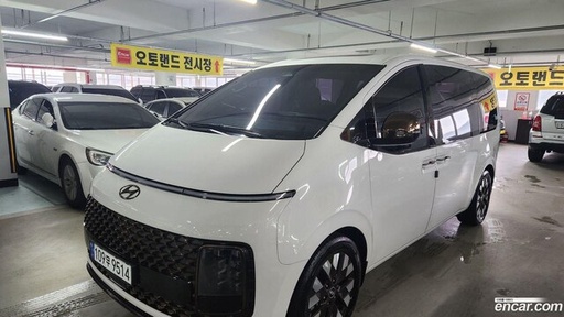 2022 HYUNDAI Staria