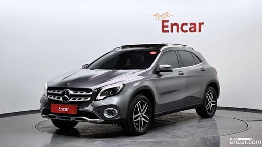 2019 MERCEDES-BENZ GLA-Class