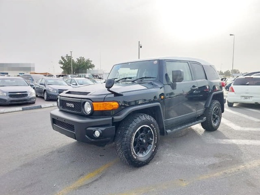 2018 TOYOTA FJ Cruiser