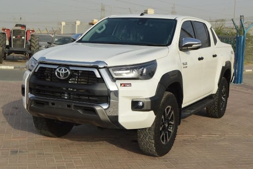 2020 TOYOTA Hilux