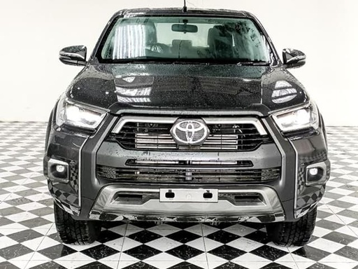 2024 TOYOTA Hilux, 