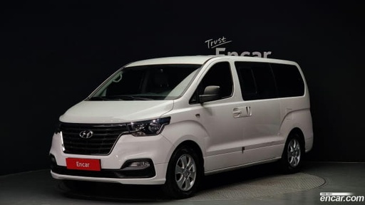 2018 HYUNDAI Starex