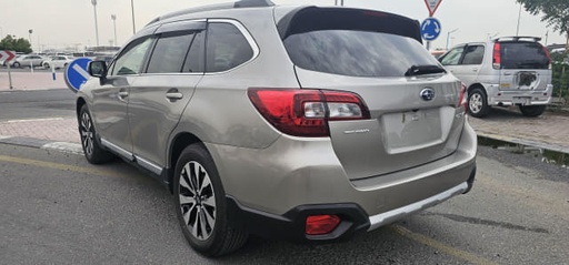 2017 SUBARU Outback