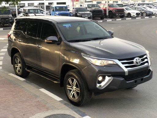 2019 TOYOTA Fortuner