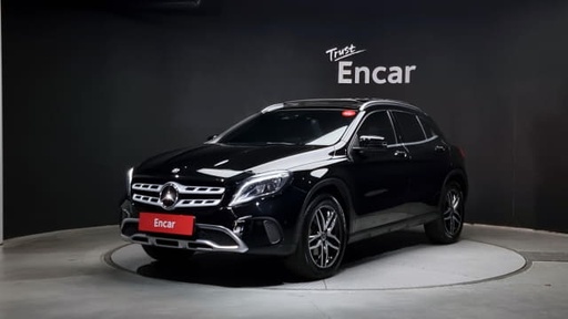 2018 MERCEDES-BENZ GLA-Class