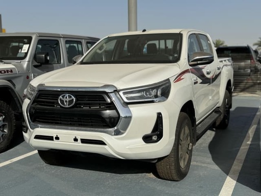 2023 TOYOTA Hilux