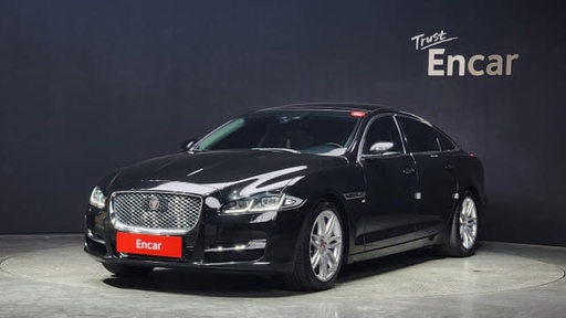 2019 JAGUAR XJ Series