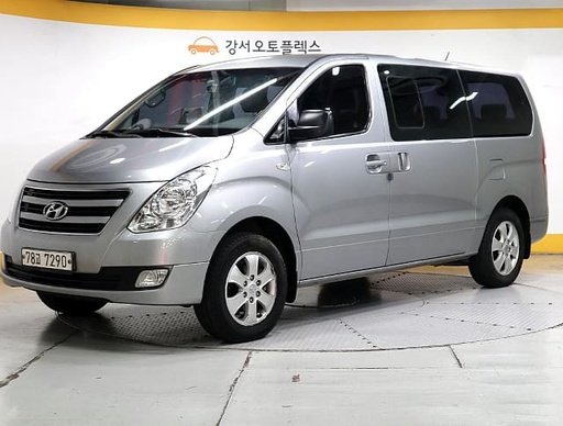 2017 HYUNDAI Grand Starex