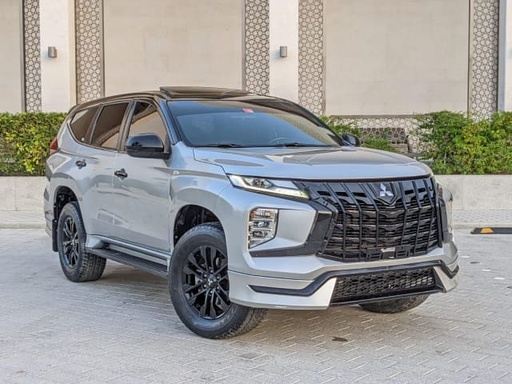 2021 MITSUBISHI Montero