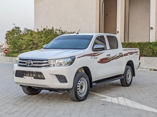 2019 TOYOTA Hilux