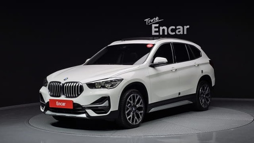 2022 BMW X1