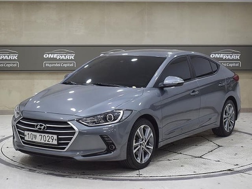 2018 HYUNDAI Avante (Elantra)