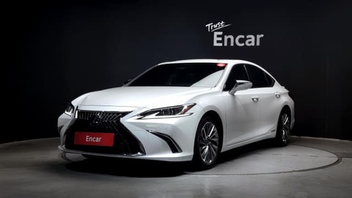 2022 LEXUS ES