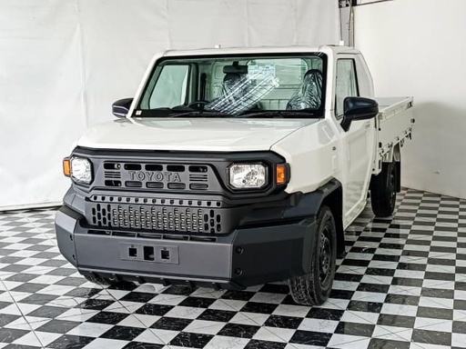 2024 TOYOTA Hilux Champ