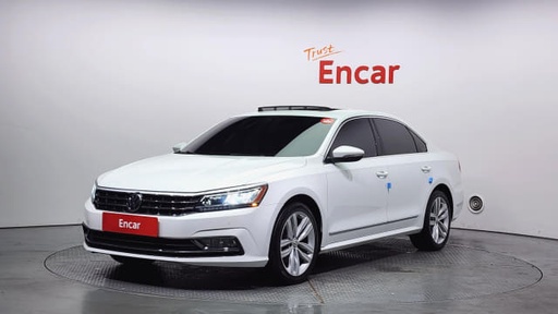 2018 VOLKSWAGEN Passat