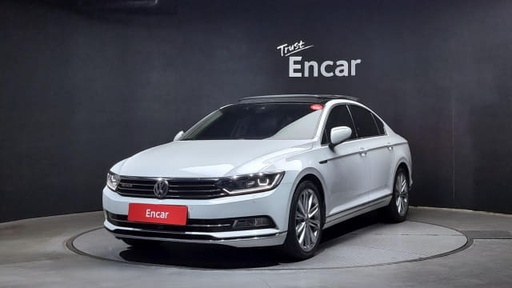 2018 VOLKSWAGEN Passat