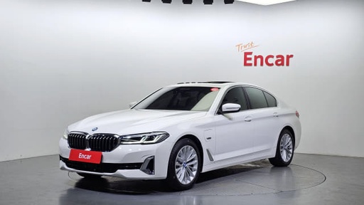 2022 BMW 5 Series, 