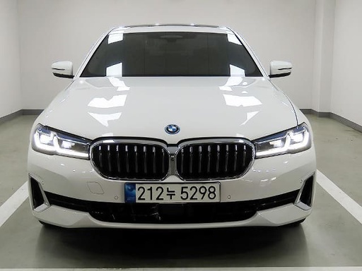 2021 BMW 5 Series