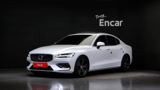 2020 VOLVO S60