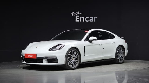 2018 Porsche Panamera