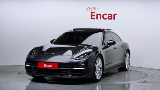 2020 Porsche Panamera