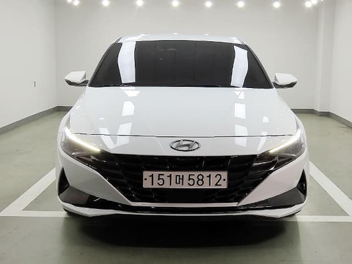 2021 HYUNDAI Avante (Elantra)