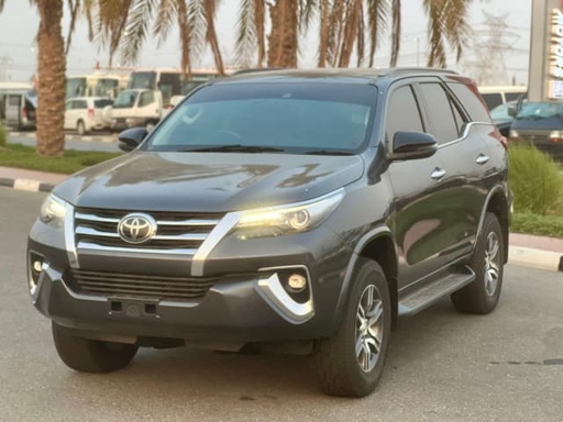 2019 TOYOTA Fortuner