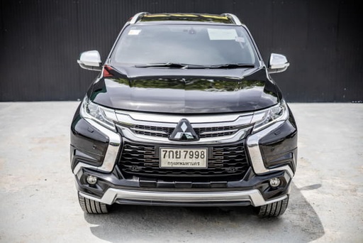 2018 MITSUBISHI Pajero