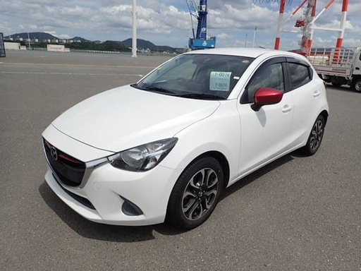 2016 MAZDA Demio