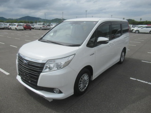 2017 TOYOTA Noah Hybrid