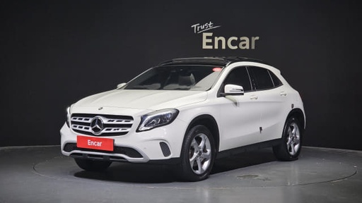 2018 MERCEDES-BENZ GLA-Class