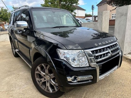 2017 MITSUBISHI Shogun