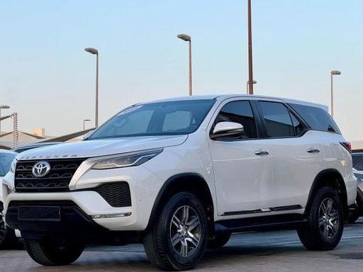 2023 TOYOTA Fortuner