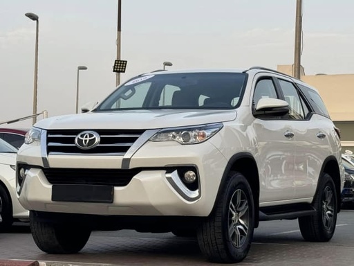 2019 TOYOTA Fortuner