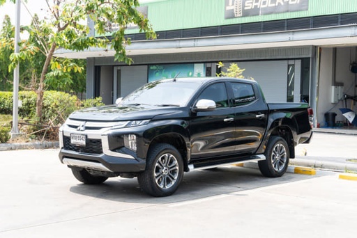 2019 MITSUBISHI Triton