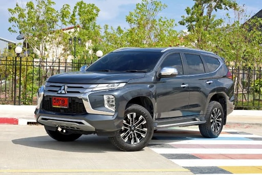 2019 MITSUBISHI Pajero