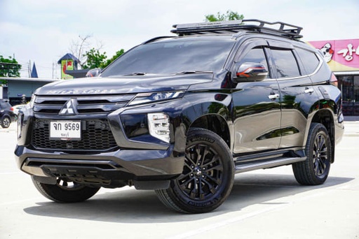 2020 MITSUBISHI Pajero