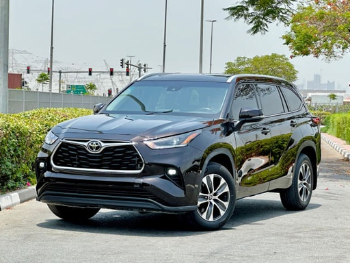 2022 TOYOTA Highlander