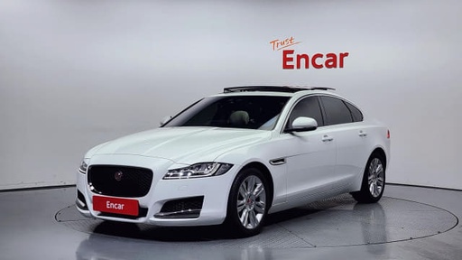 2018 JAGUAR XF