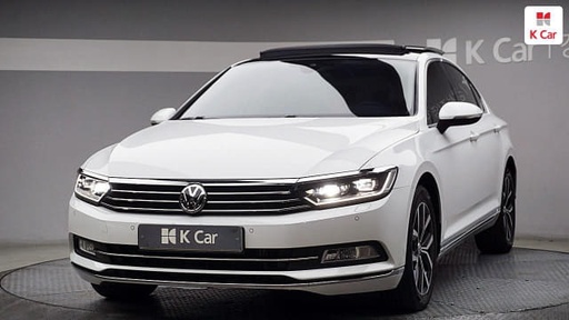 2018 VOLKSWAGEN Passat