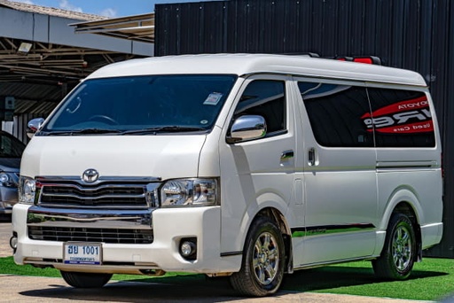 2018 TOYOTA VENTURY