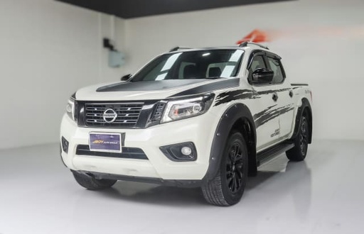 2019 NISSAN Navara