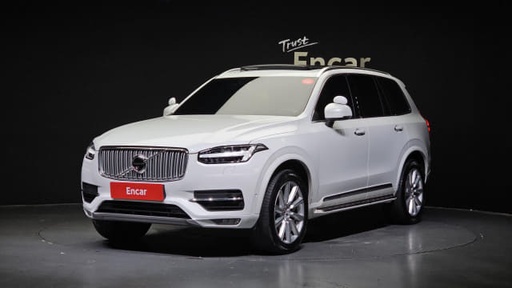 2019 VOLVO XC90