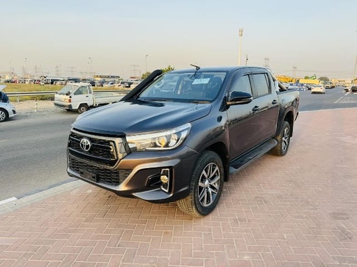 2019 TOYOTA Hilux