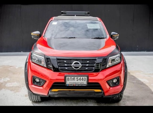 2019 NISSAN Navara