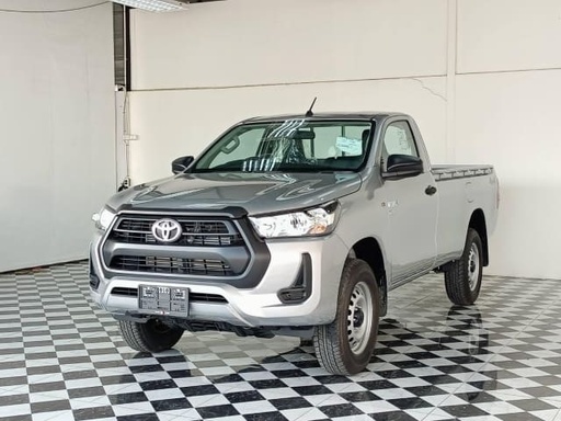 2024 TOYOTA Hilux