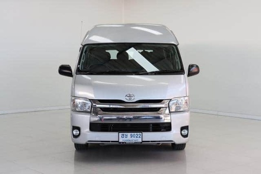 2017 TOYOTA Hiace Commuter